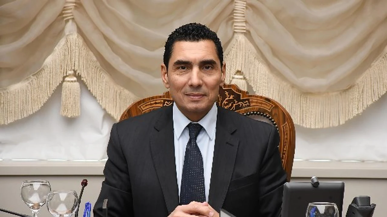 الاتحاد الدولي للجمباز يبارك لوزير الشباب والرياضة ويشيد بمسيرته الأولمبية المؤثرة